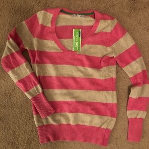 Old Navy Women’s small knit sweater NWT